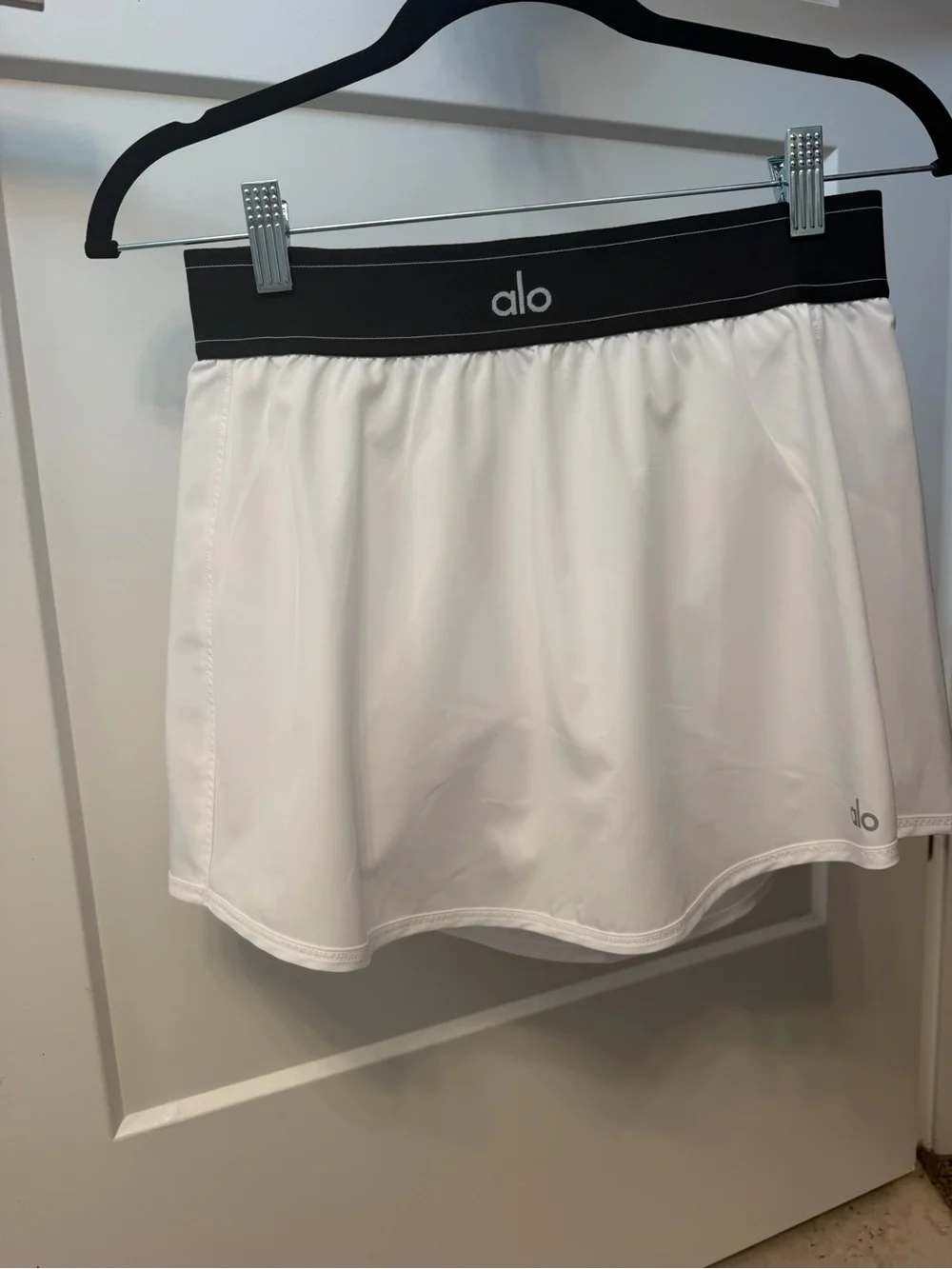 ALO Yoga White Skort with Black Waistband